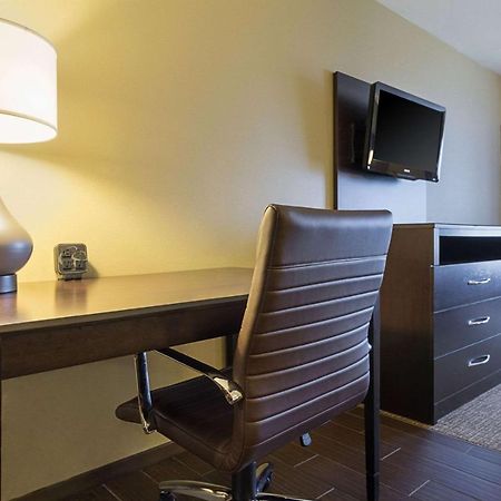 Comfort Suites & Conference Center Worthington Eksteriør bilde