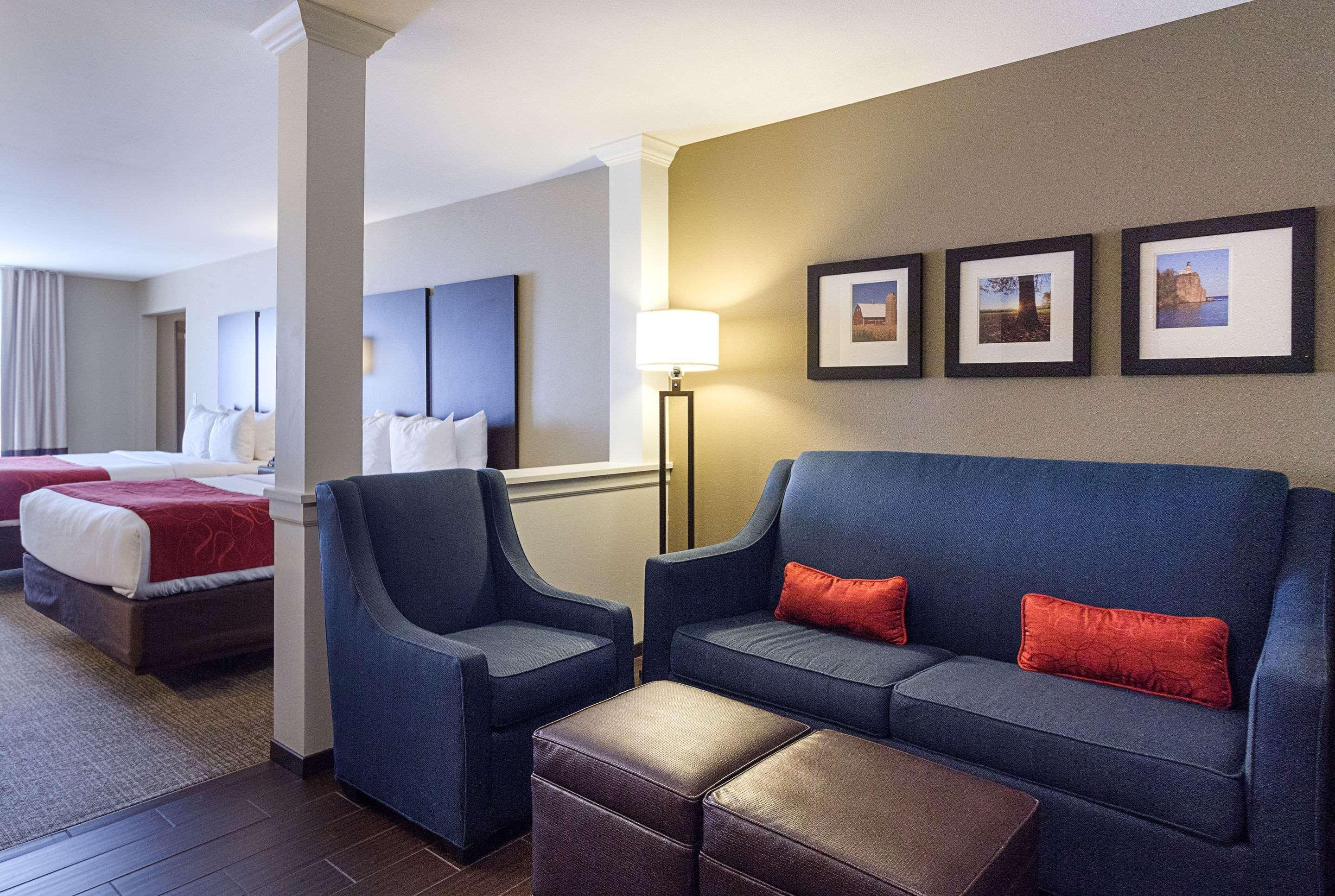 Comfort Suites & Conference Center Worthington Eksteriør bilde