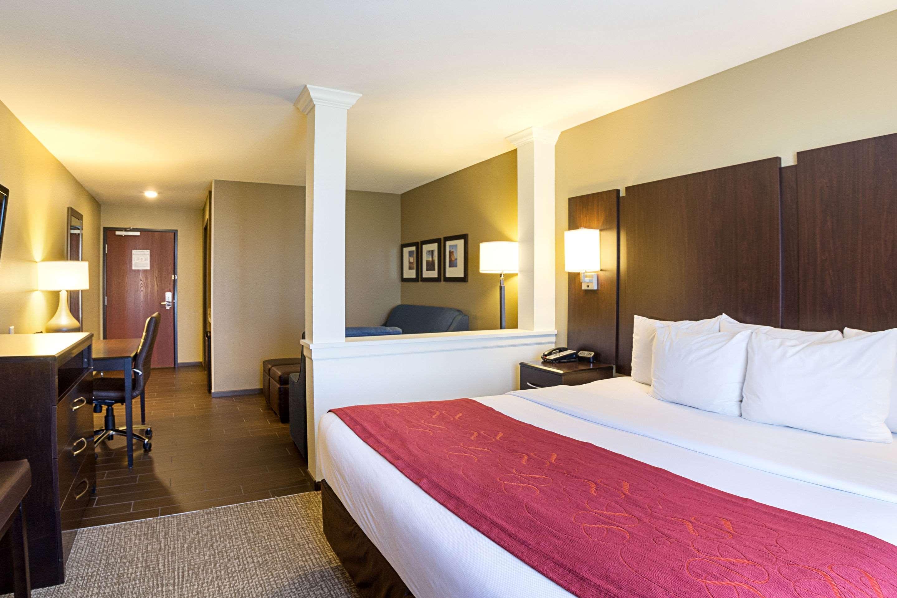 Comfort Suites & Conference Center Worthington Eksteriør bilde