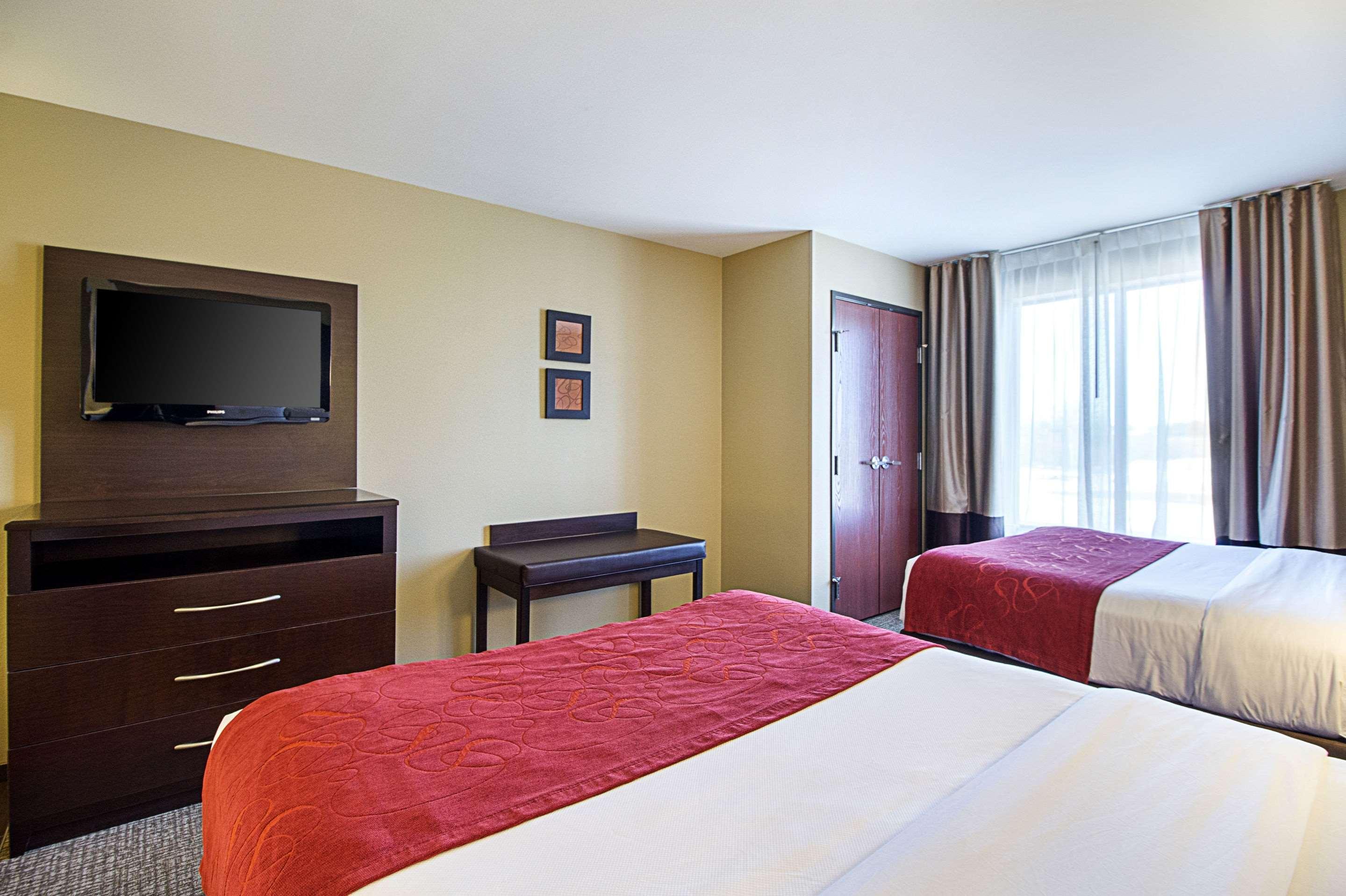 Comfort Suites & Conference Center Worthington Eksteriør bilde