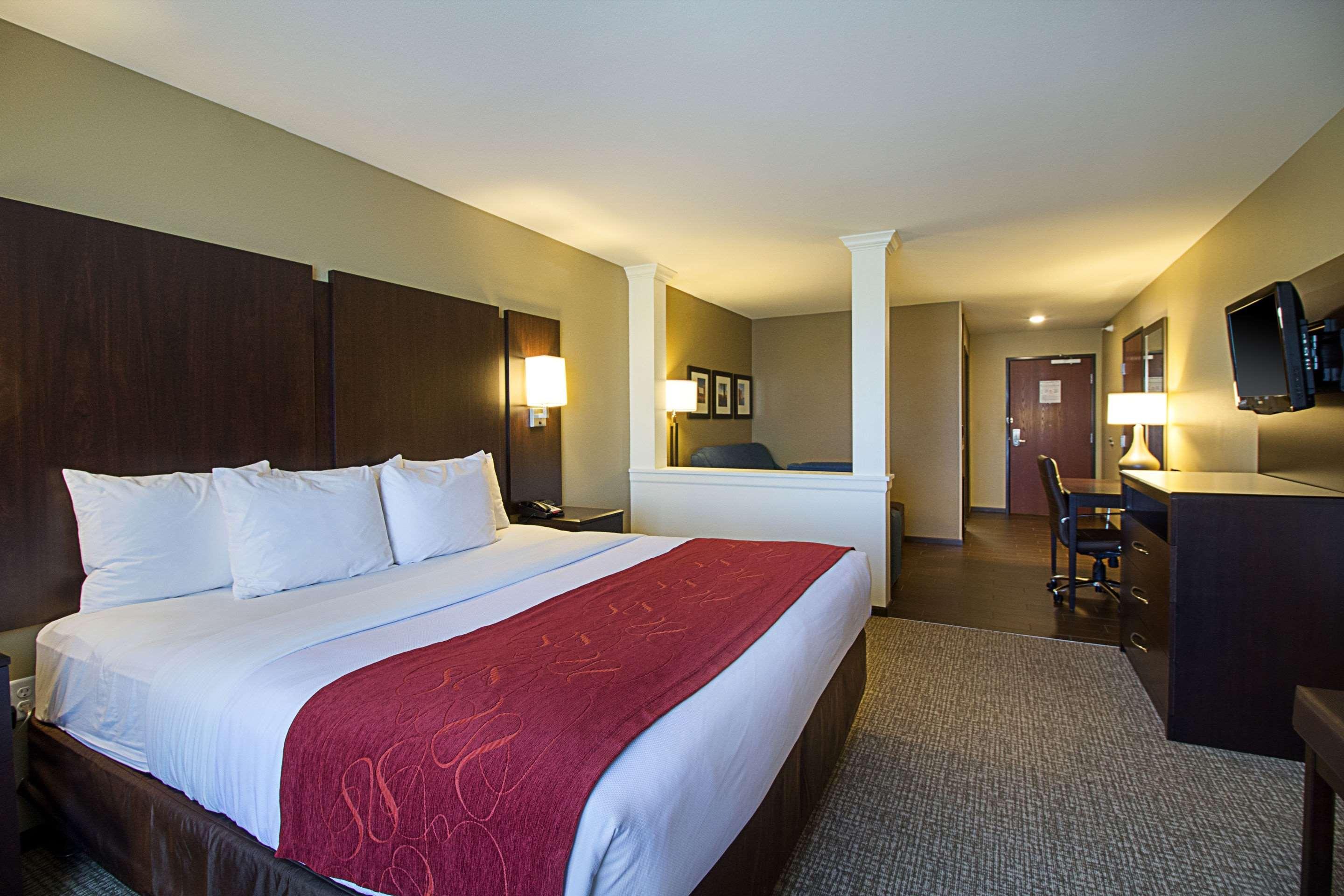Comfort Suites & Conference Center Worthington Eksteriør bilde