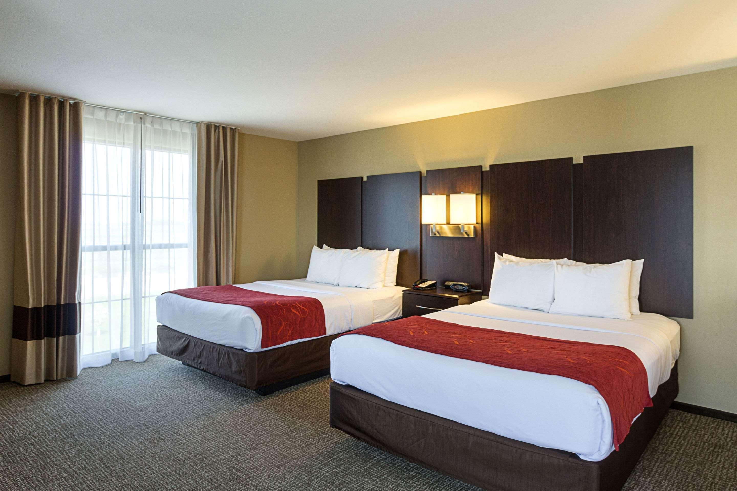 Comfort Suites & Conference Center Worthington Eksteriør bilde