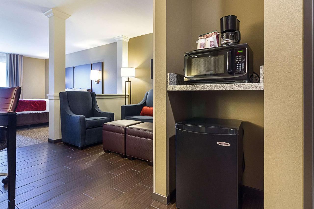 Comfort Suites & Conference Center Worthington Eksteriør bilde